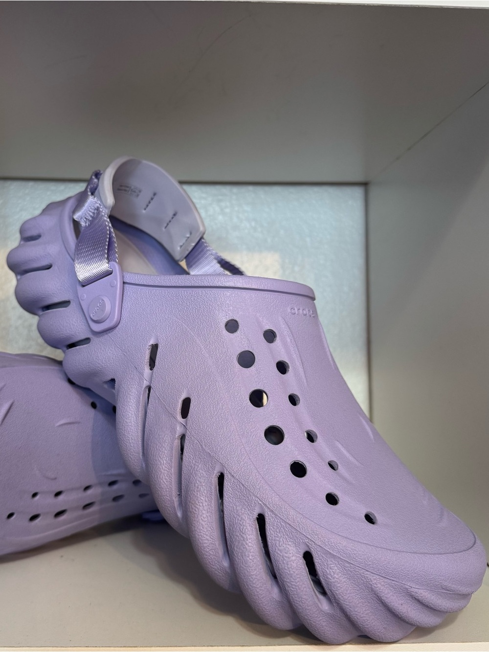 Crocs Echo Clog Lavender Purple Mens Size 12 Chunky Comfort Streetwear Shoes